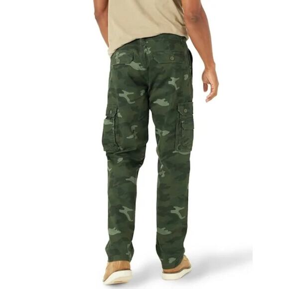Lee Wyoming Camouflage Cargo Pants Mens 36x32 Relaxed Fit Utility Pockets NWT - Picture 1 of 15